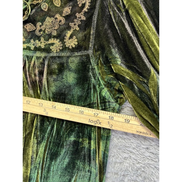 Roz & Ali Green Velvet Embroiderd Mixed Media Whimsigoth Top Medium Lace Boho - Picture 9 of 10